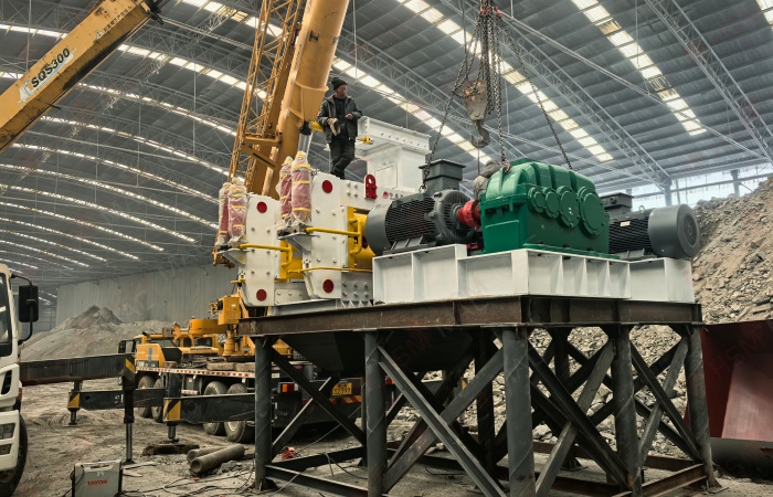 高壓滾磨機生產現場 高壓滾磨機生產現場